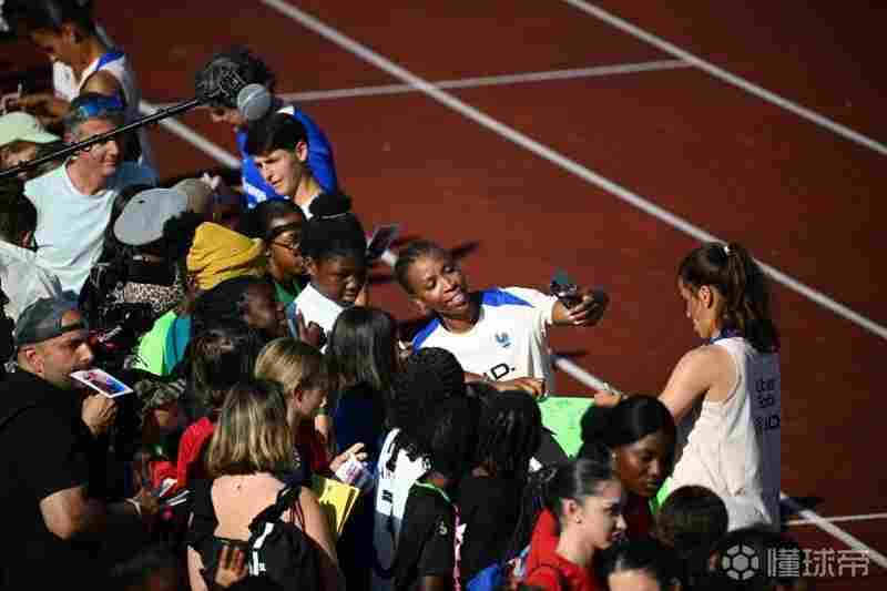 体育直播马尔：✅体育赛事现场全景揭秘？